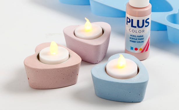 Candelieri fusi in gesso