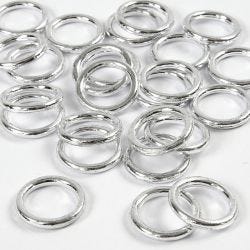 Anelli di plastica