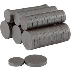Magneti