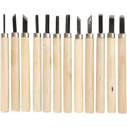 Set da intaglio nel legno