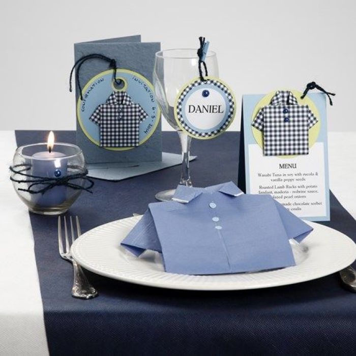 Serie di cartoline con mezze perle autoadesive e una camicia di carta decorata