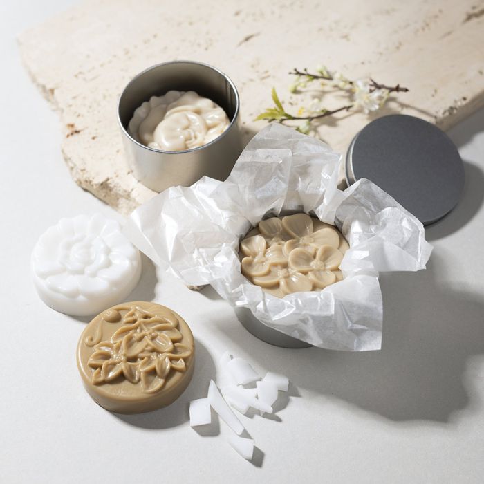 Sapone al burro di karité in contenitore di metallo