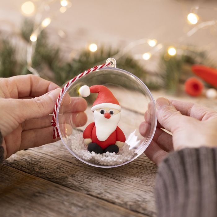 Palline di Natale con Babbo Natale in Silk Clay®