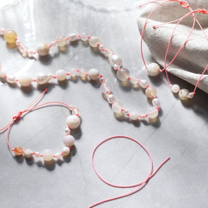 Braccialetto e collana con perline di agata