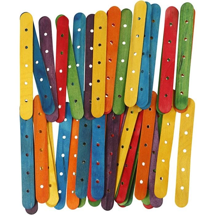 Bastoncini con buchi, L: 15 cm, L: 1,8 cm, misura buco 4 mm, colori asst., 500 asst./ 1 conf.