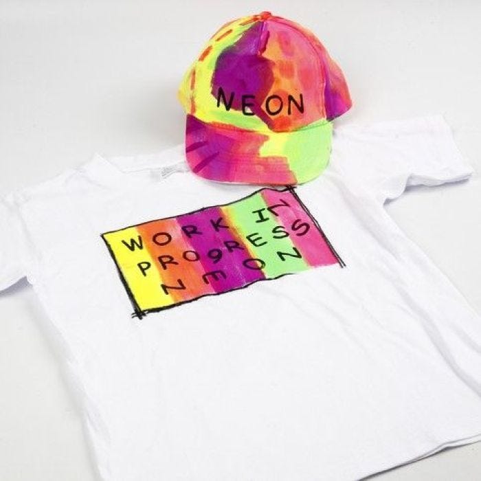 Neon Textil Color Fabric Paint on a T-Shirt and a Cap