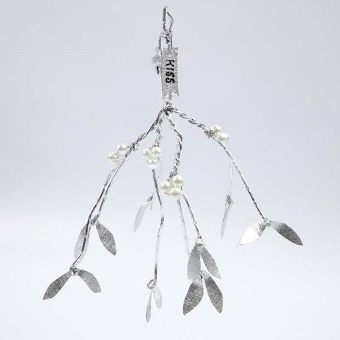 Vischio in filo di alluminio con perline e campanellini