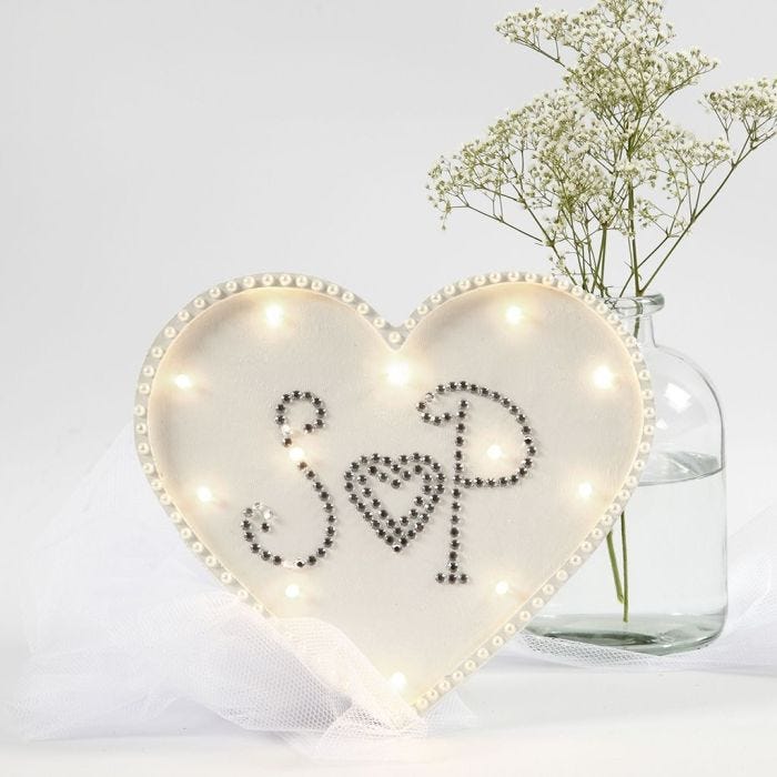 Light Box a forma di cuore decorata con brillantini e mezze perle