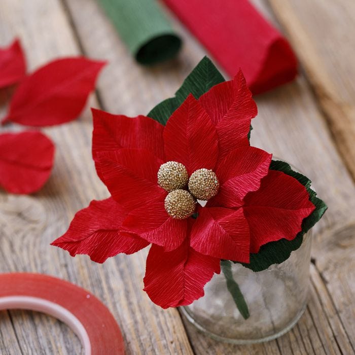 Stella di Natale di carta crespa