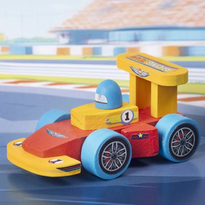 Costruisci la tua auto da corsa