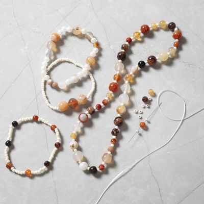Collana e braccialetto con agate naturali 
