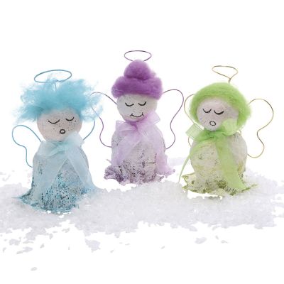 Graziosi angeli di gesso in bellissimi colori