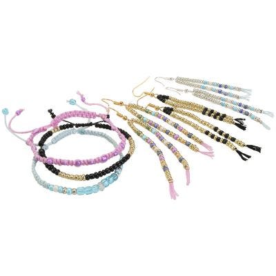 Gioielli eleganti con perline di rocaille