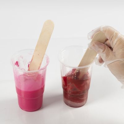 Come aggiungere colore alla resina