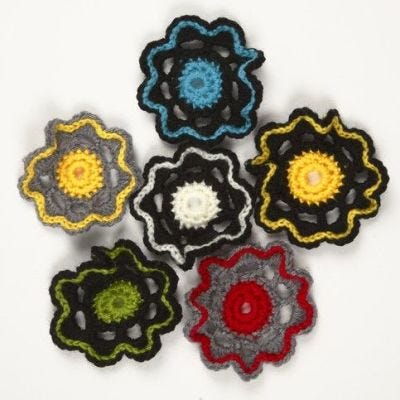 Fiori all'uncinetto