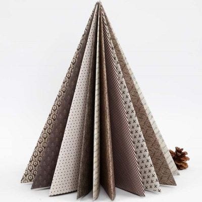 Albero di Natale piegato con carta Vivi Gade Design