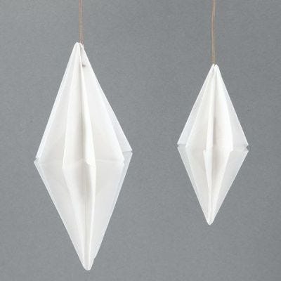 Diamante di carta rettangolare fatto con carta pergamena per origami Vivi Gade Design