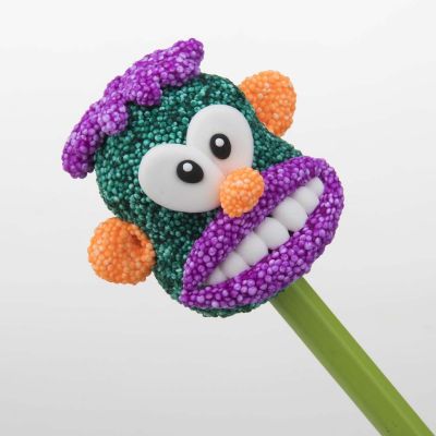 Una testa modellata con Foam Clay