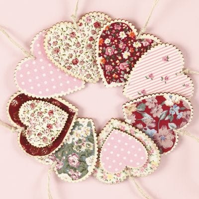 Cuori in legno da appendere