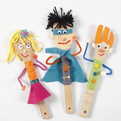 Pupazzi per teatrino delle marionette con utensili da cucina in bambù
