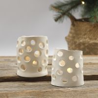 Lanterns from self-hardening clay with punched-out holes
